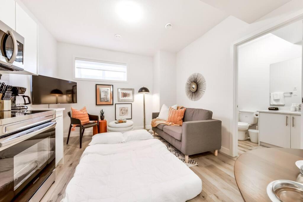 Cozy Nordic Utopia, Bsmt Suite Near Wem & Dt, King Bed, Wifi Edmonton Exteriér fotografie